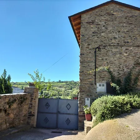 Cal Rafalet Holiday home